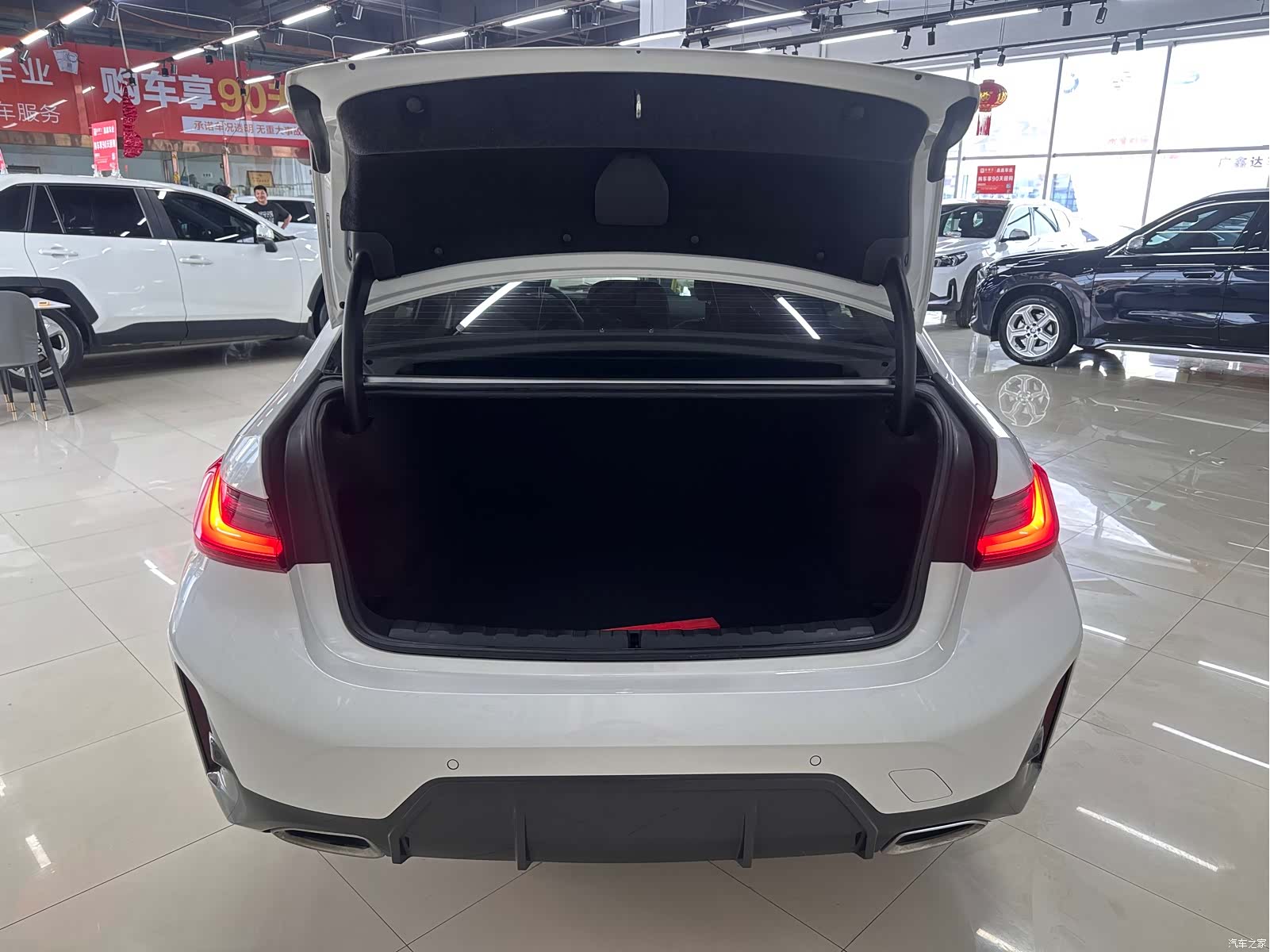 BMW 3 Series, 2023 18
