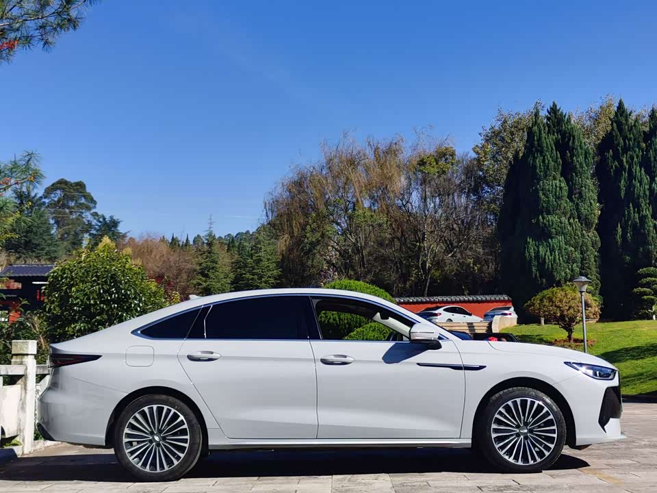 Chery Fulwin Fengyun A8L