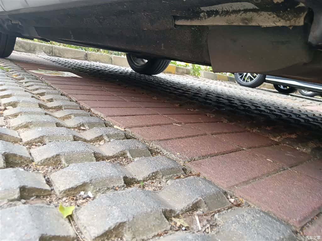 Audi Q5, 2018 15