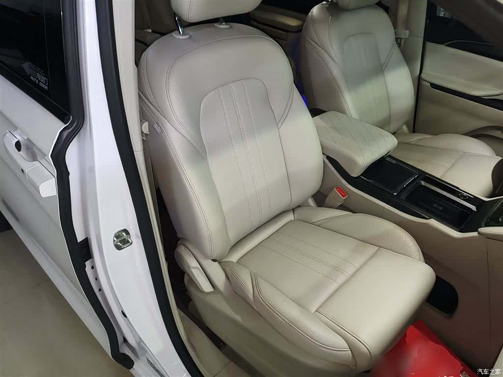 Buick GL8, 2022 25