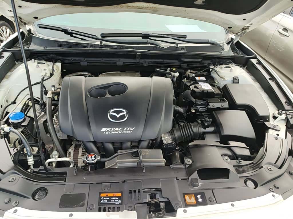 Mazda CX-4, 2019 20