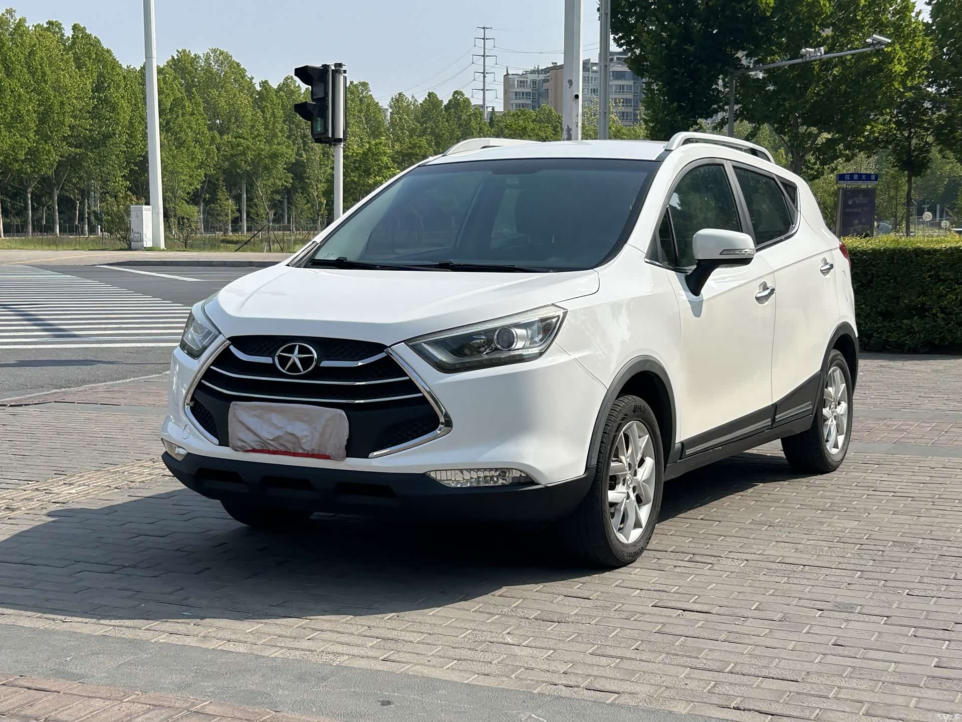 JAC S3, 2015 1