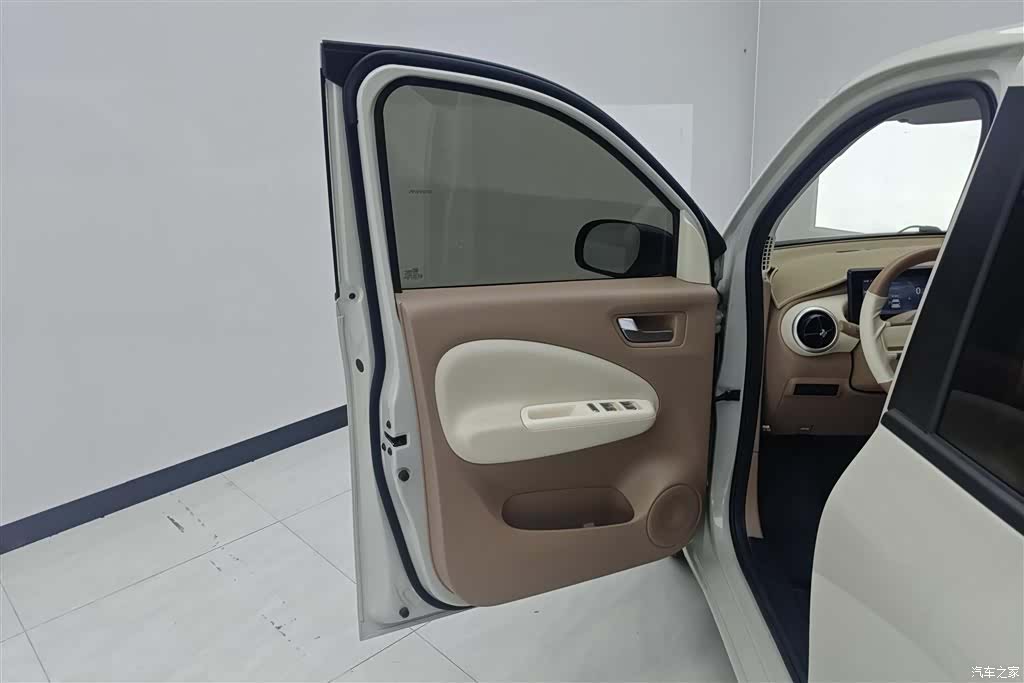 Wuling MINIEV, 2025 7