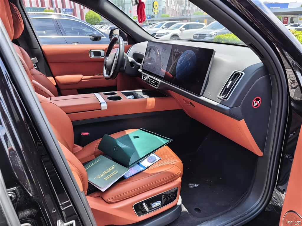 Li Auto L7, 2023 все фото