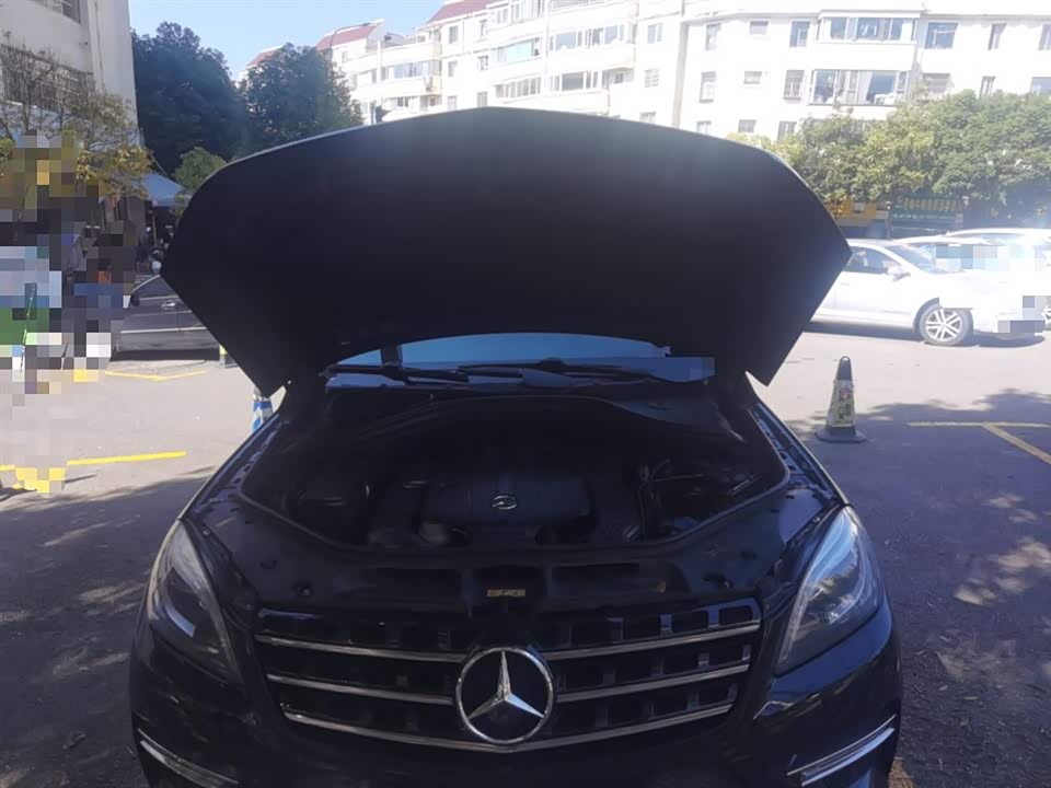 Mercedes-Benz M class