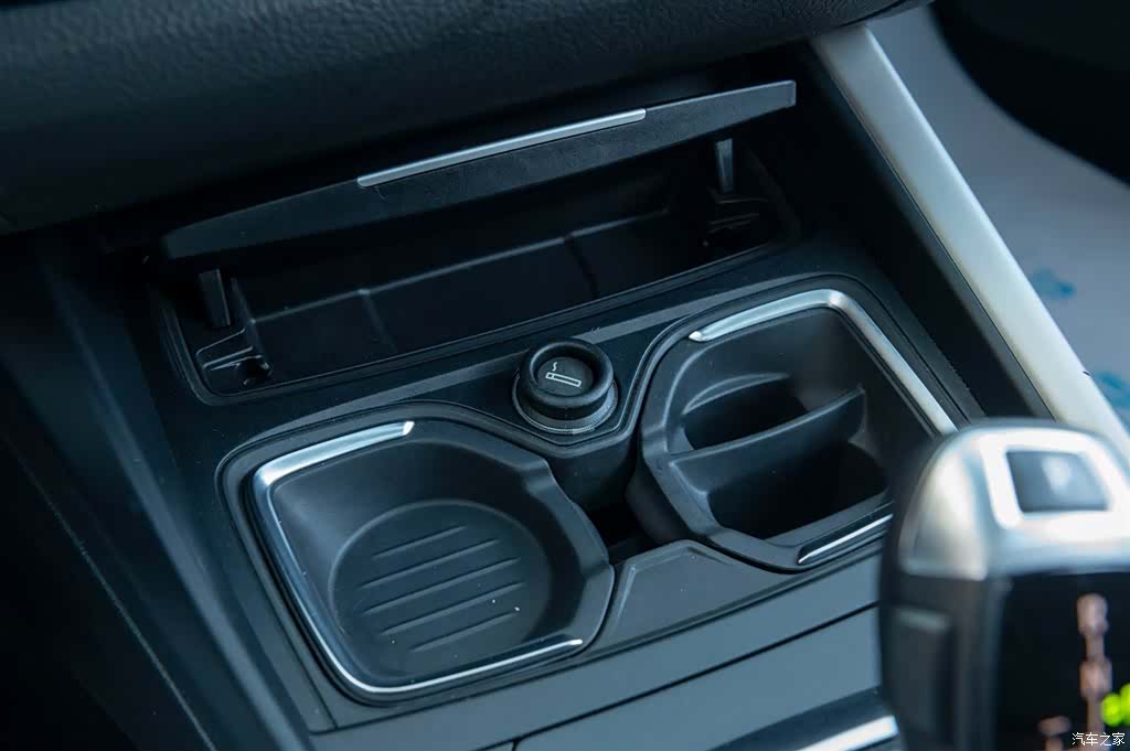 BMW 1 Series, 2016 31
