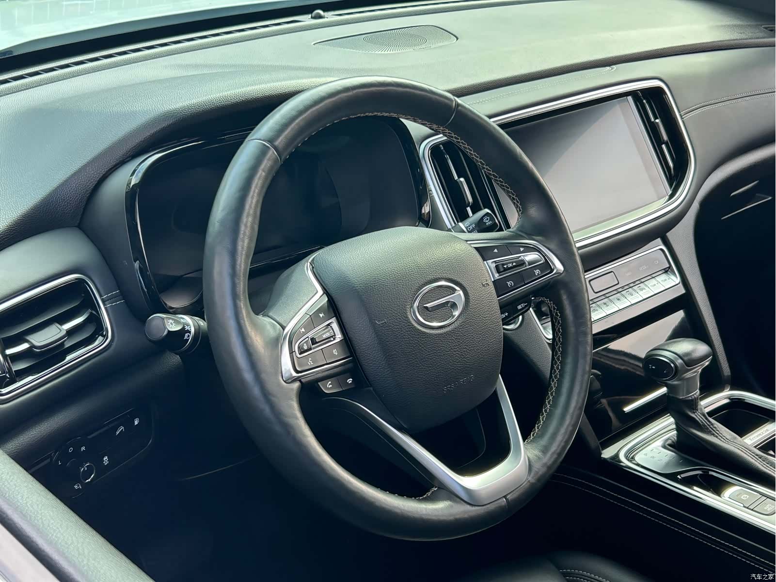 Trumpchi GS8, 2021 19