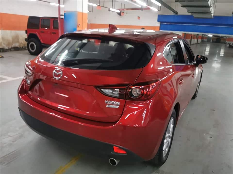 Mazda 3 Angkesaila