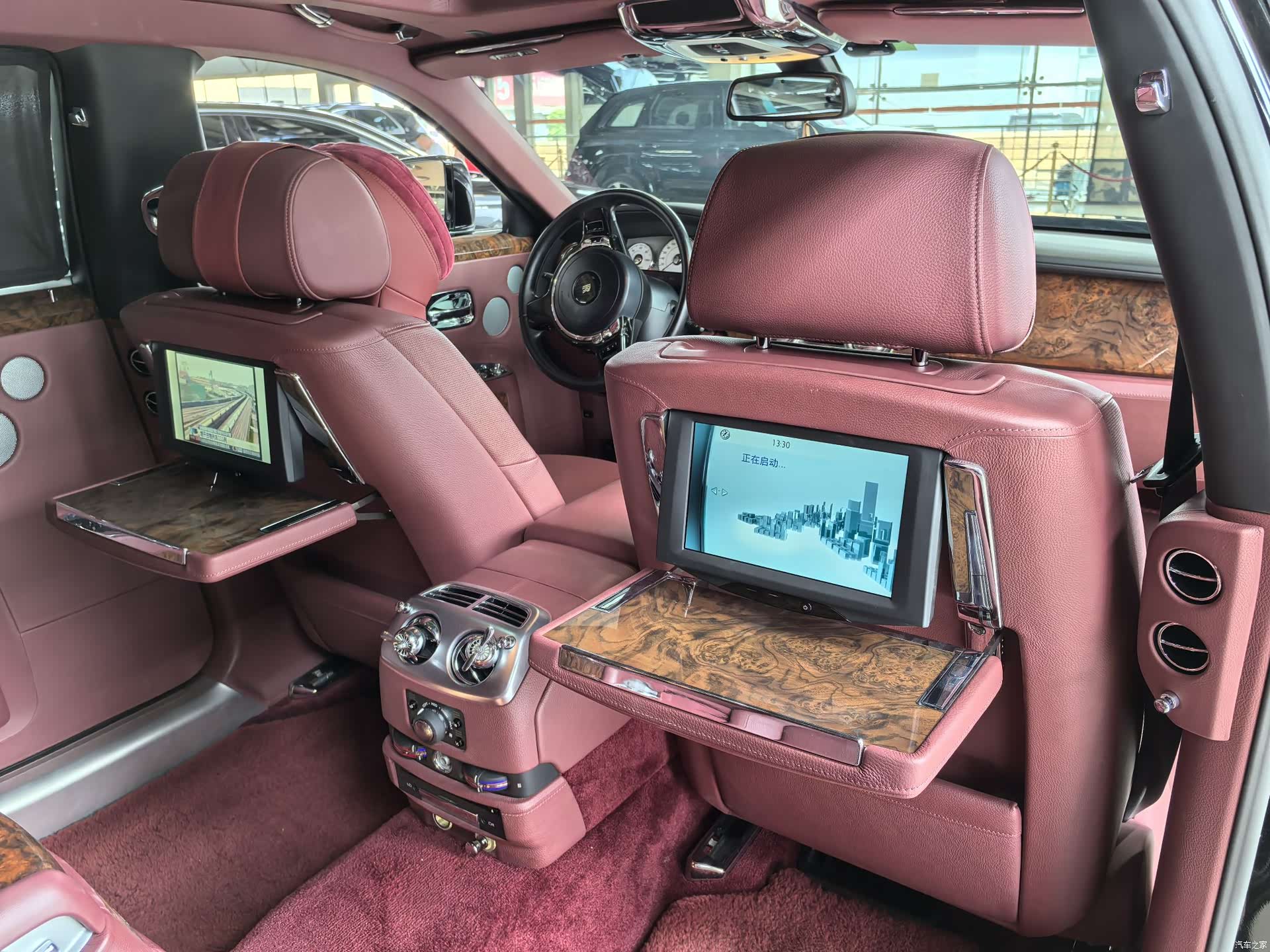Rolls-Royce Ghost, 2015 29