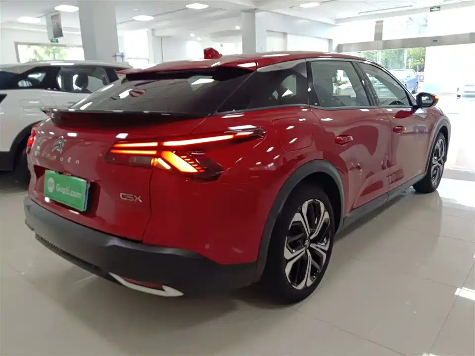 Citroen Versailles C5 X