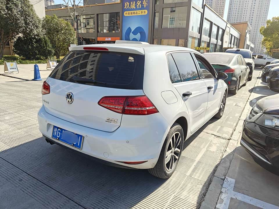 Volkswagen golf