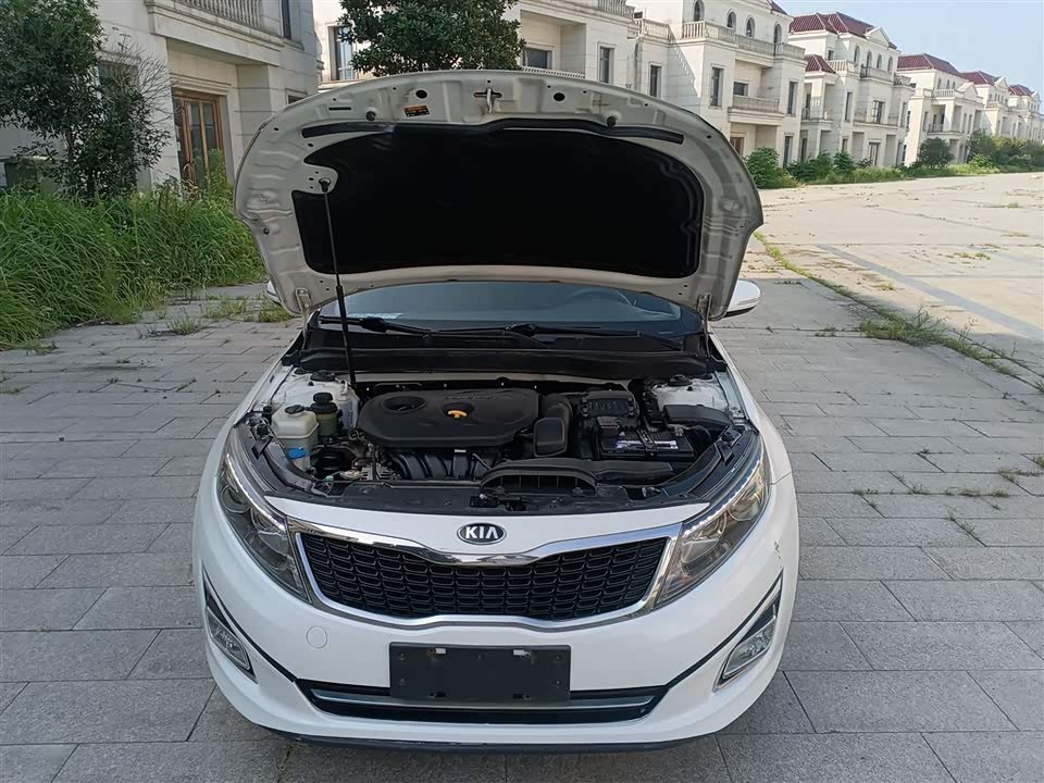 Kia K5 Kia K5