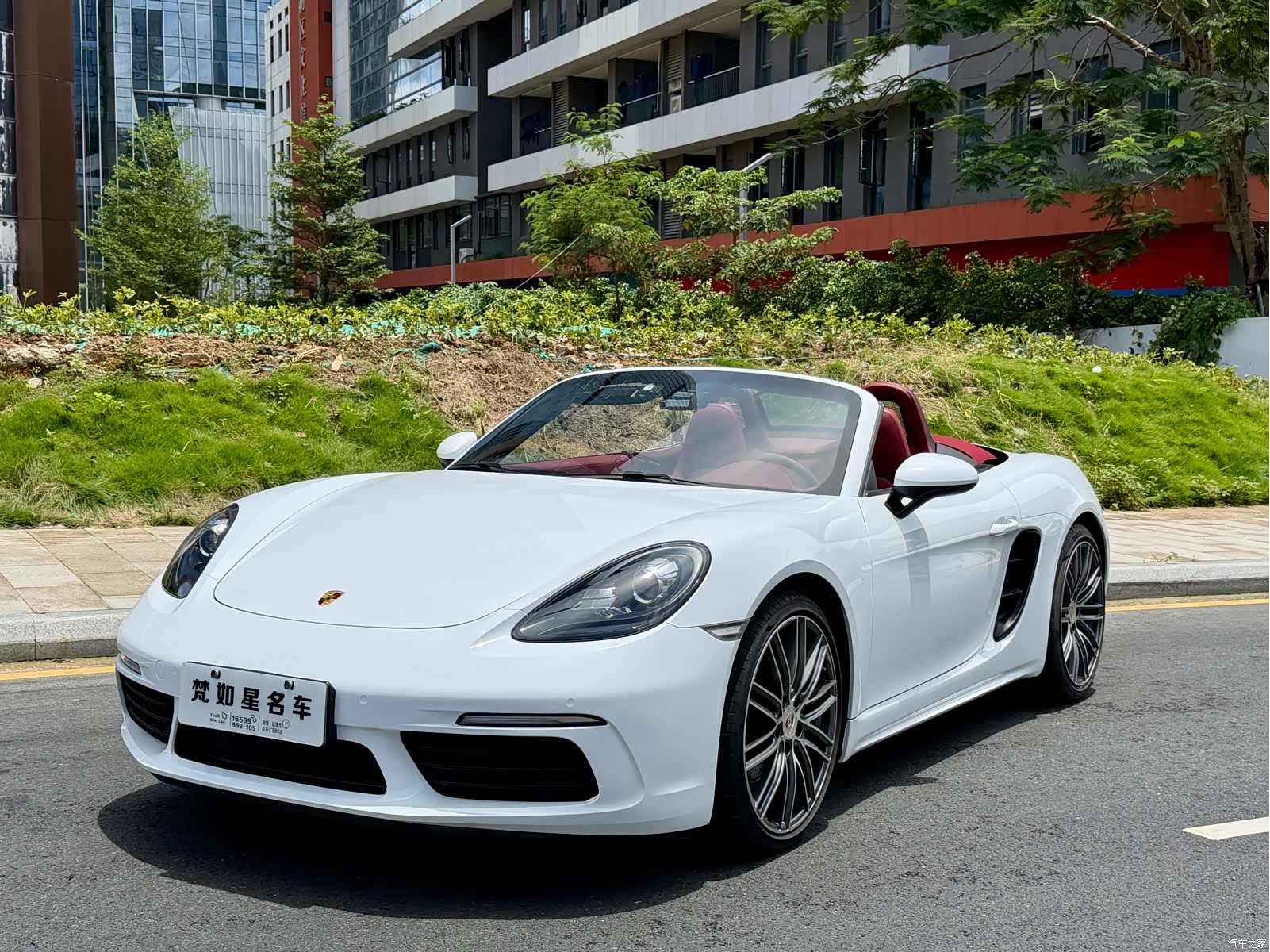 Porsche Boxster, 2018 1