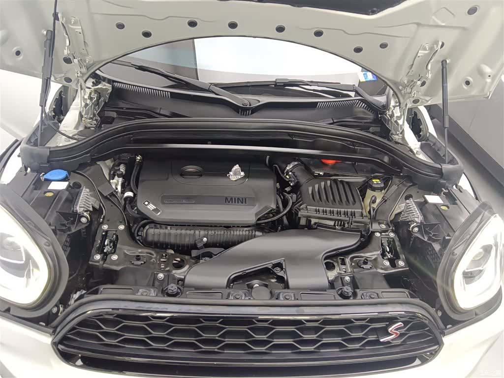 Mini Countryman, 2022 10