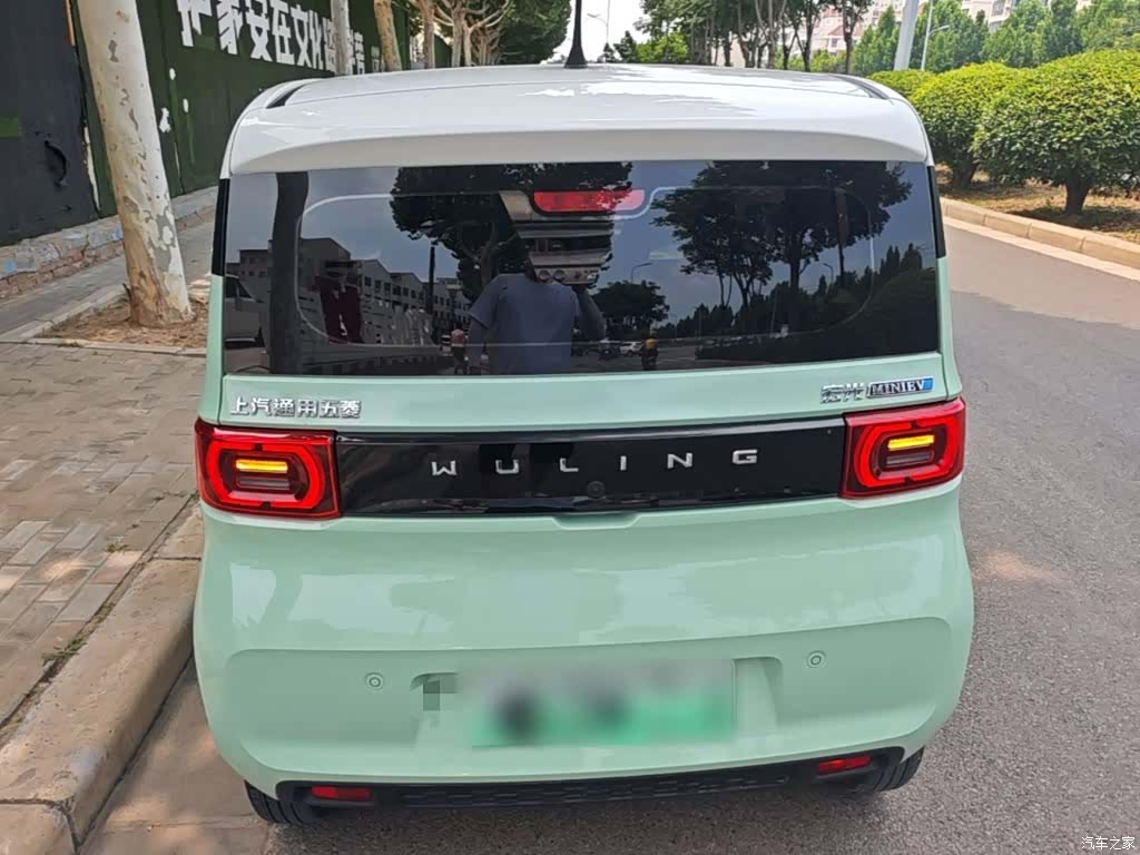 Wuling MINIEV, 2022 6
