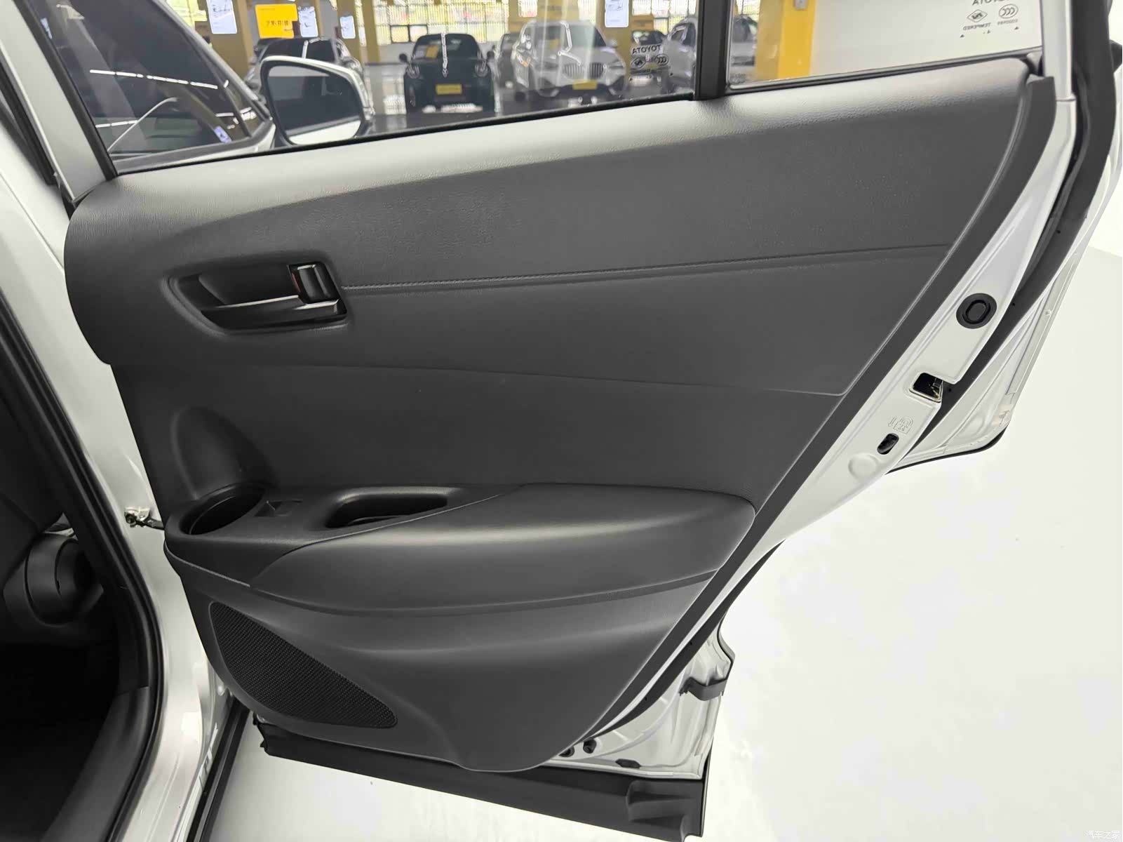 Toyota Frontlander, 2025 21