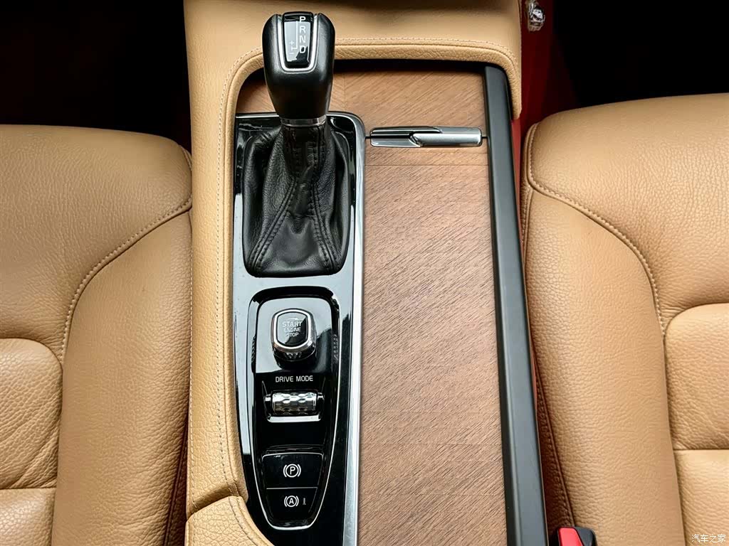 Volvo S90, 2019 26