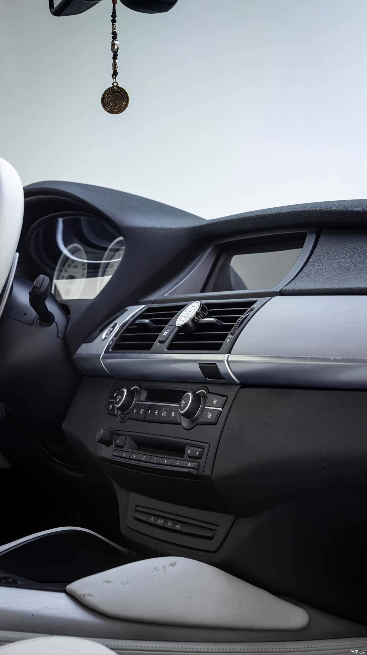 BMW X5, 2012 11