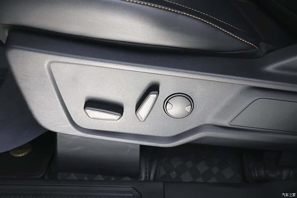 Ford Bronco, 2024 11