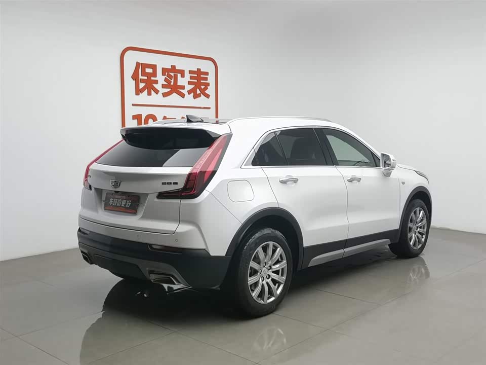 Cadillac XT4