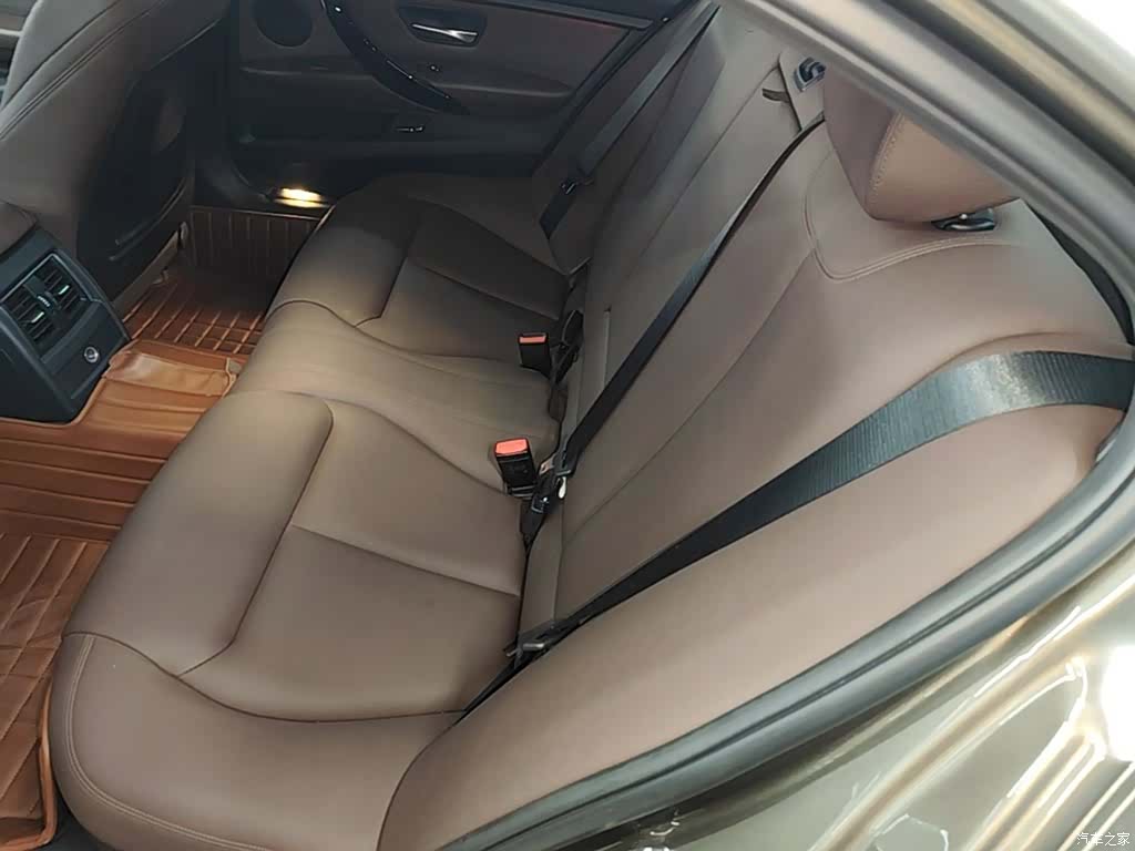 BMW 3 Series, 2018 17
