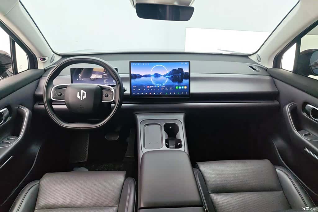 Leapmotor C16, 2025 12