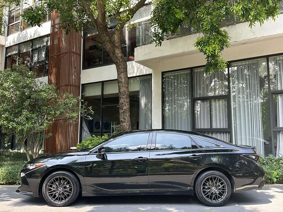 Toyota Asian dragon