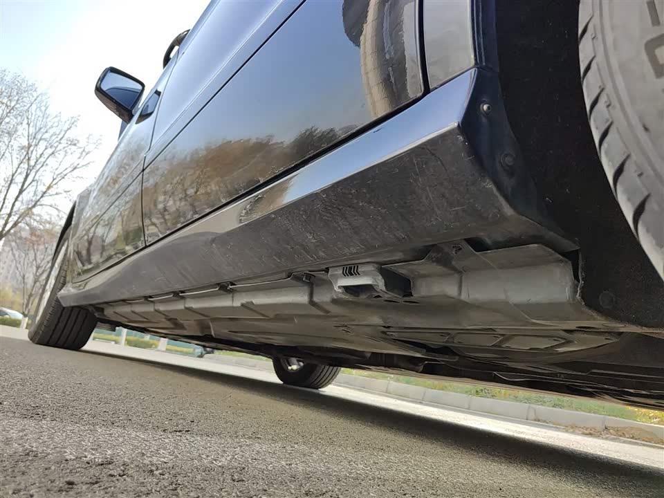 Mercedes-Benz R-class