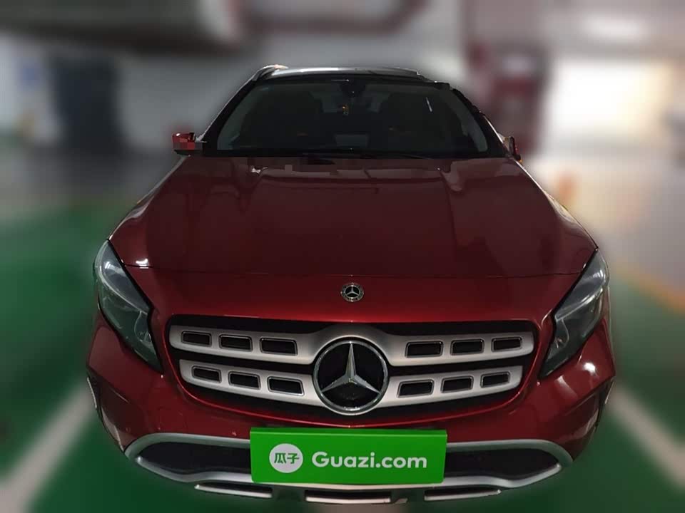 Mercedes-Benz GLA