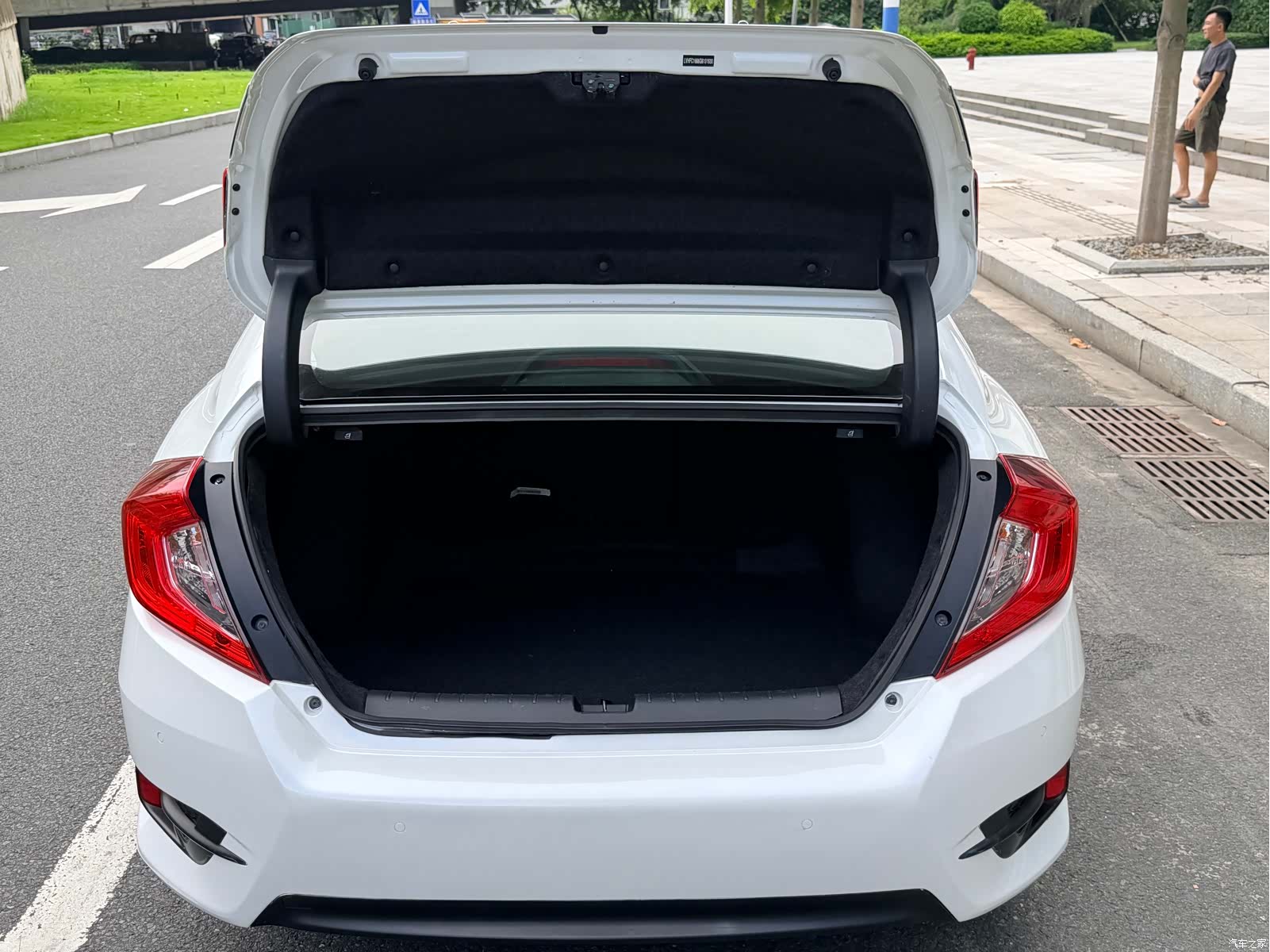 Honda Civic, 2017 11