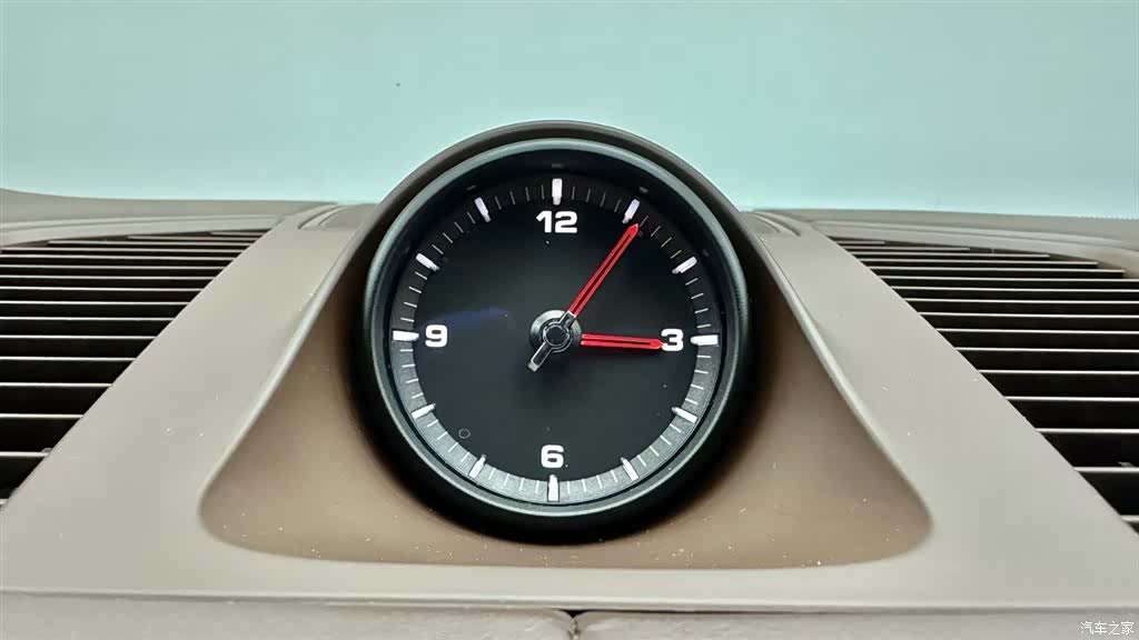 Porsche Cayenne, 2023 14