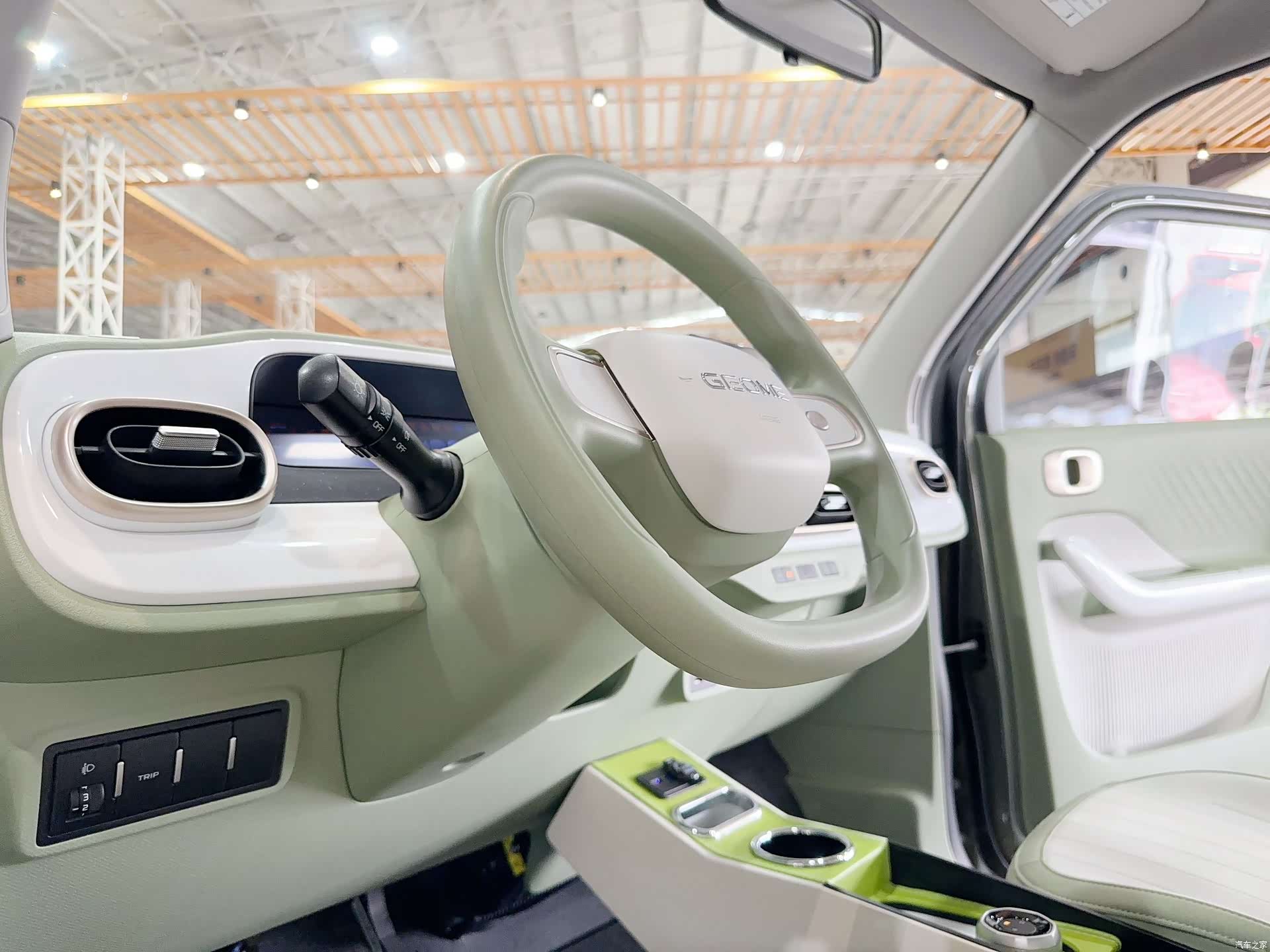 Geely Panda, 2024 14