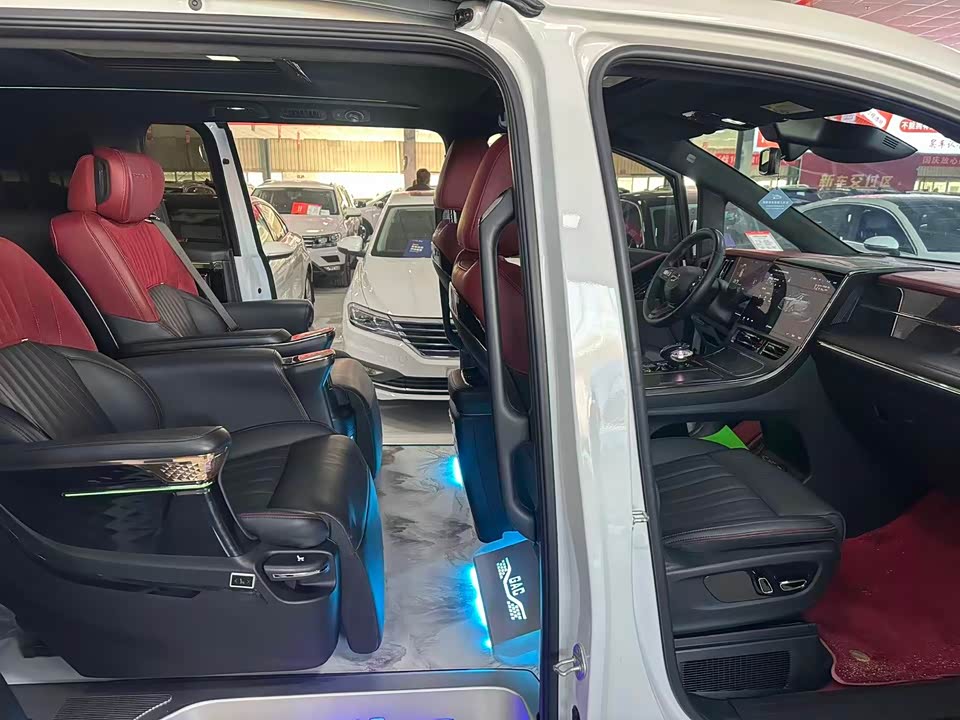 Trumpchi Trumpchi M8