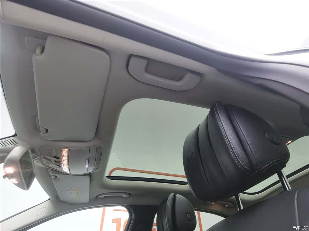 Mercedes-Benz C-Class, 2018 14