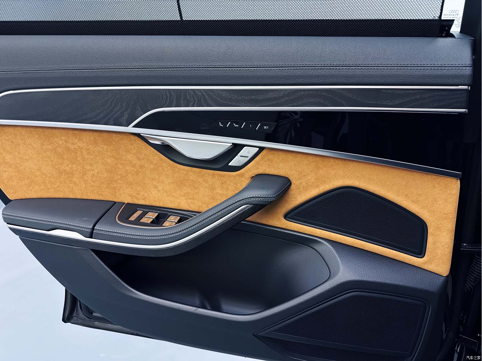 Audi A8L, 2025 35