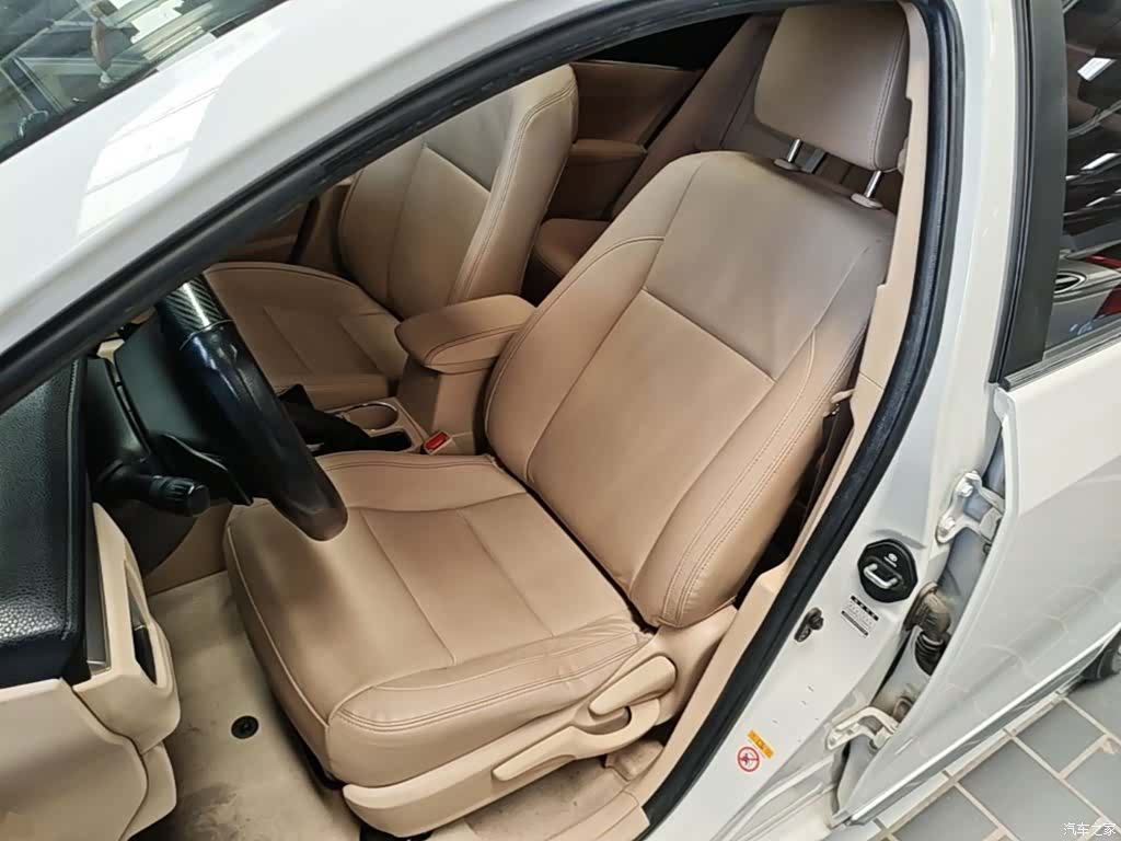 Toyota Corolla, 2016 15