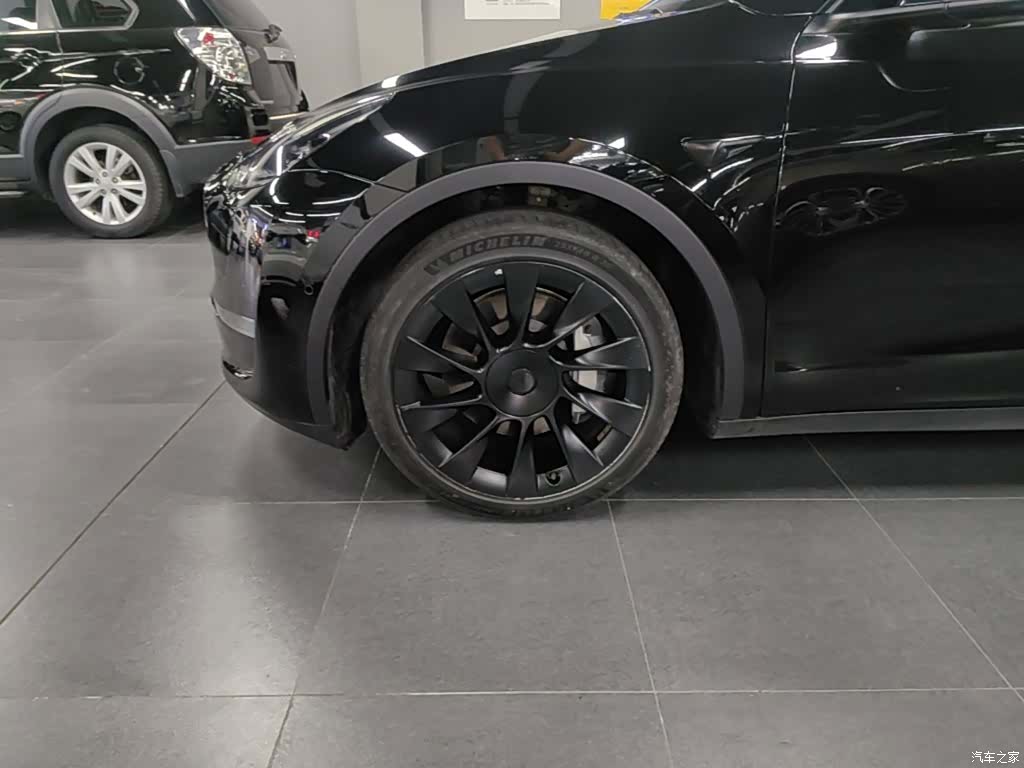 Tesla Model Y, 2021 23