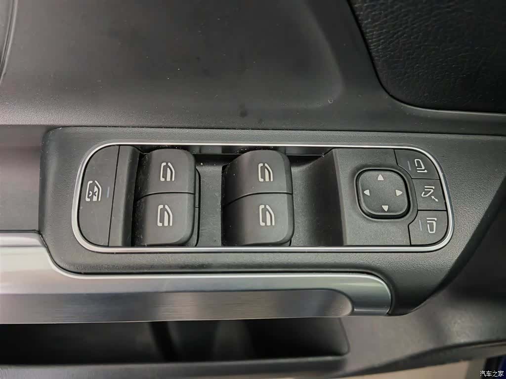 Mercedes-Benz GLB, 2020 9