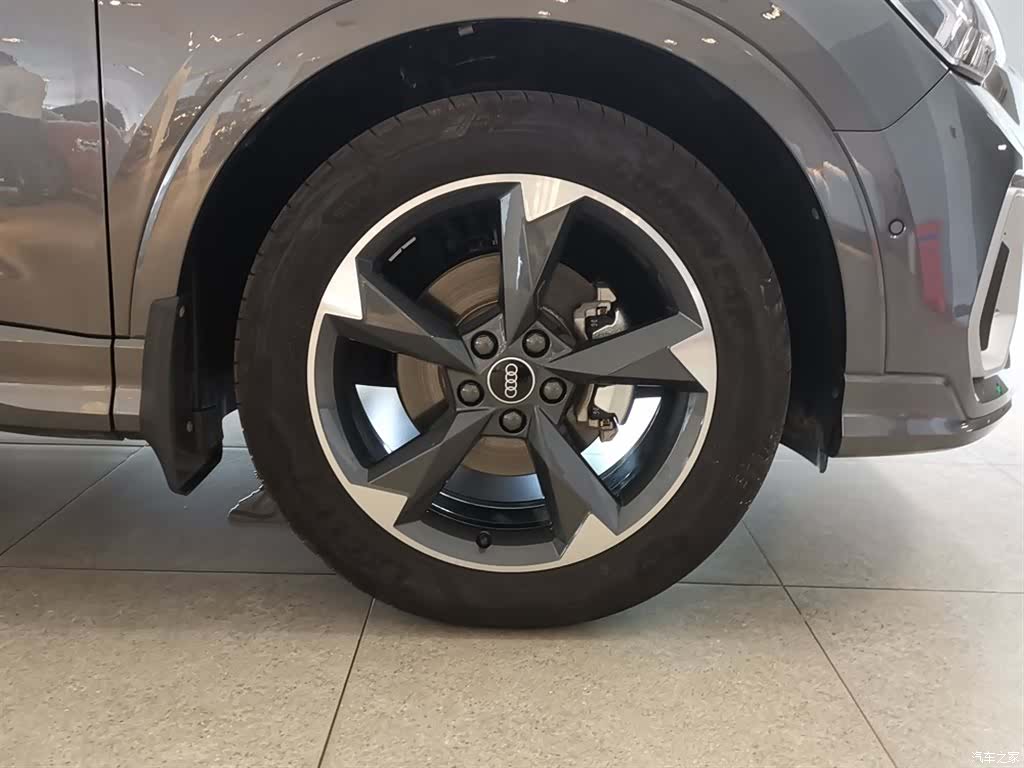Audi Q3, 2021 16
