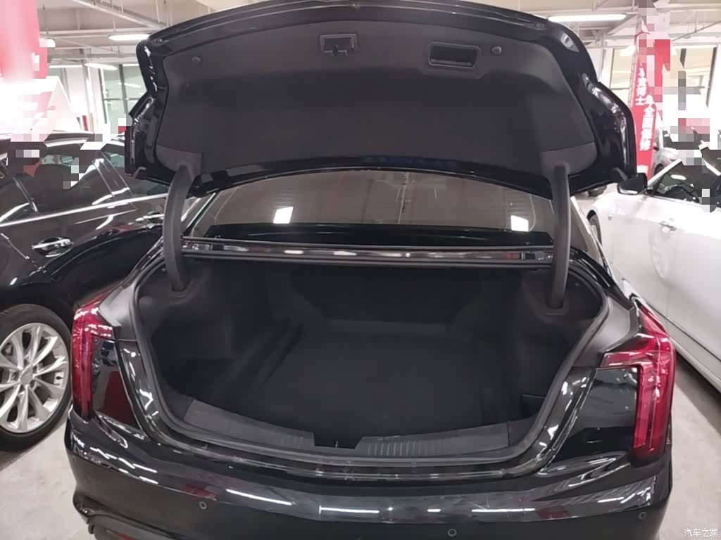 Cadillac CT5, 2023 19