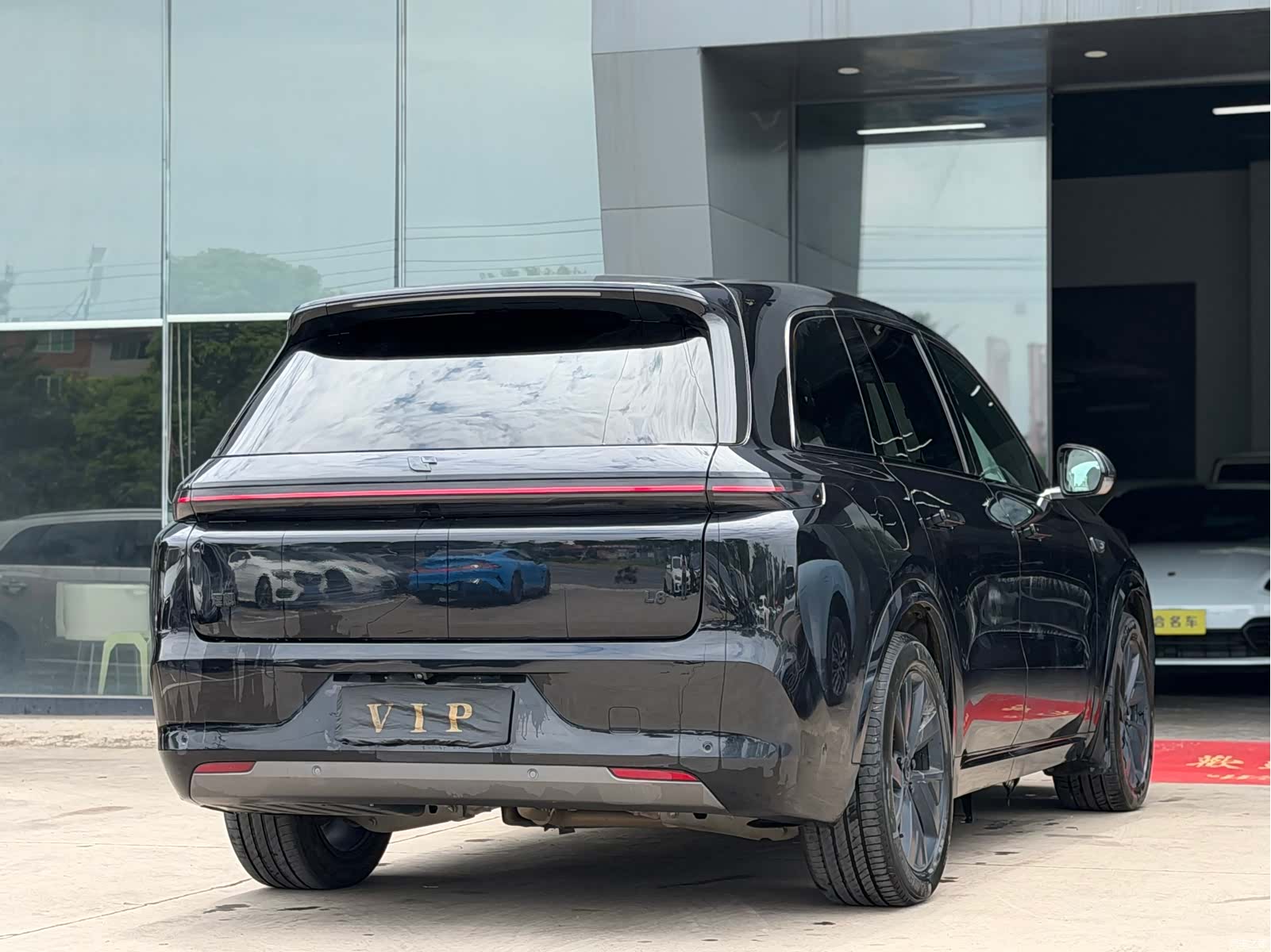 Li Auto L8, 2023 6
