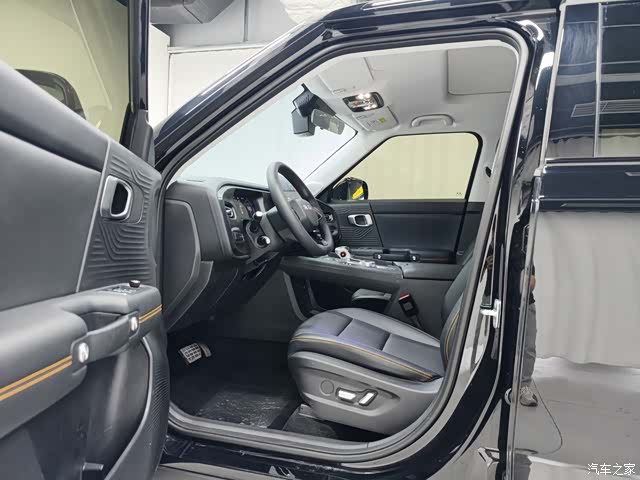 BAIC BJ30, 2025 12