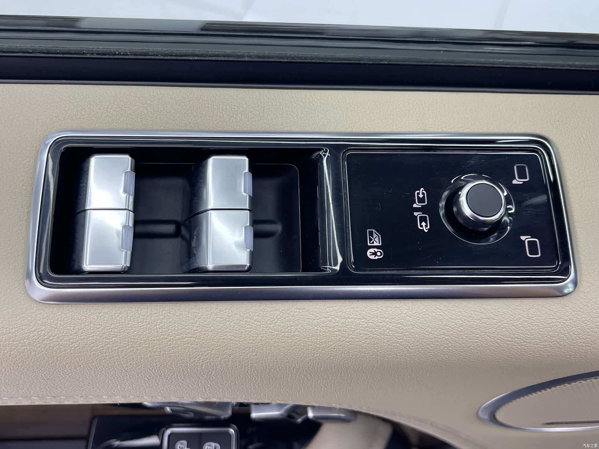 Land Rover Range Rover, 2018 17