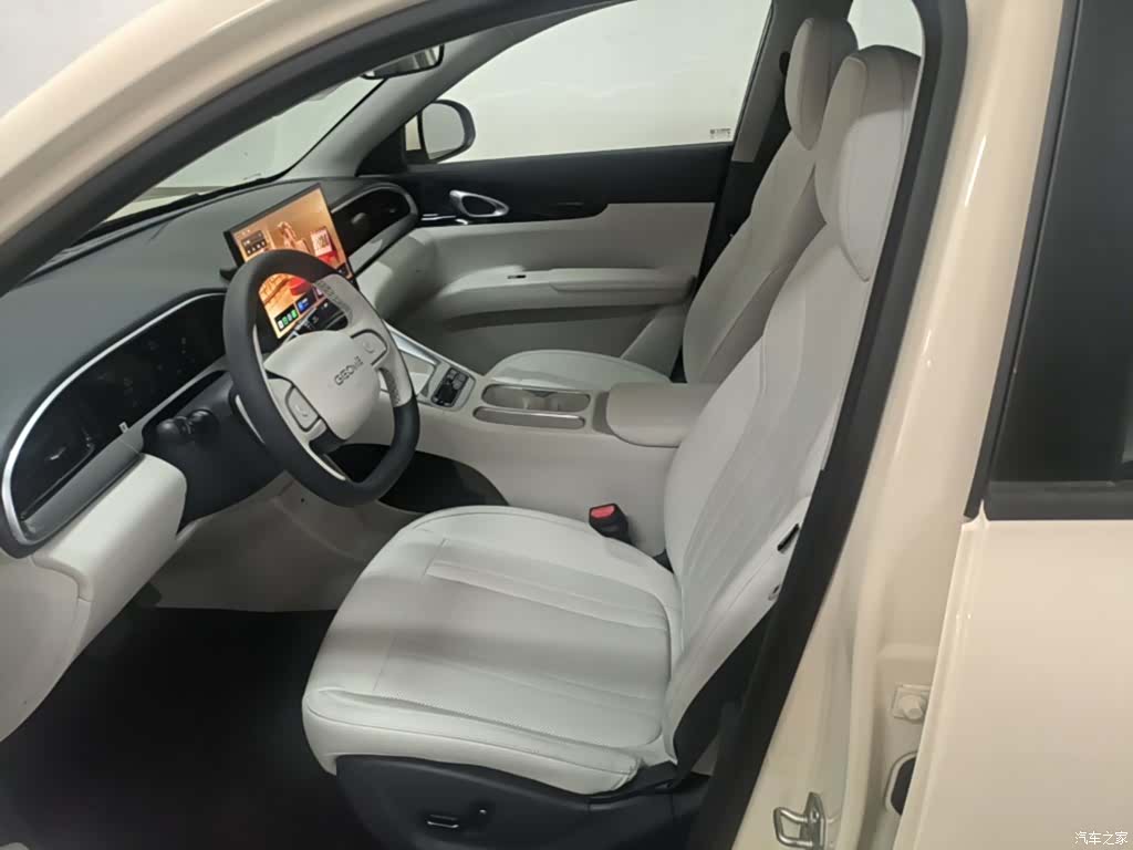 Geely Xingyuan, 2026 15