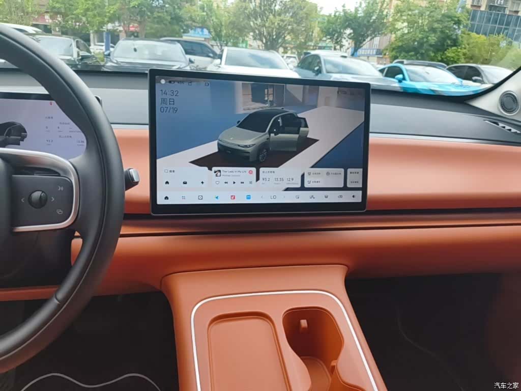 Leapmotor C10, 2025 13