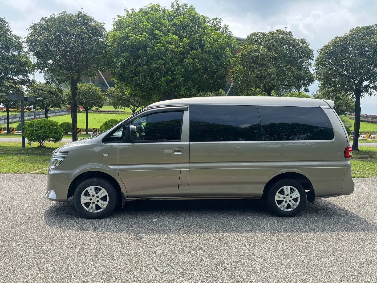 DongFeng M5L, 2021 4