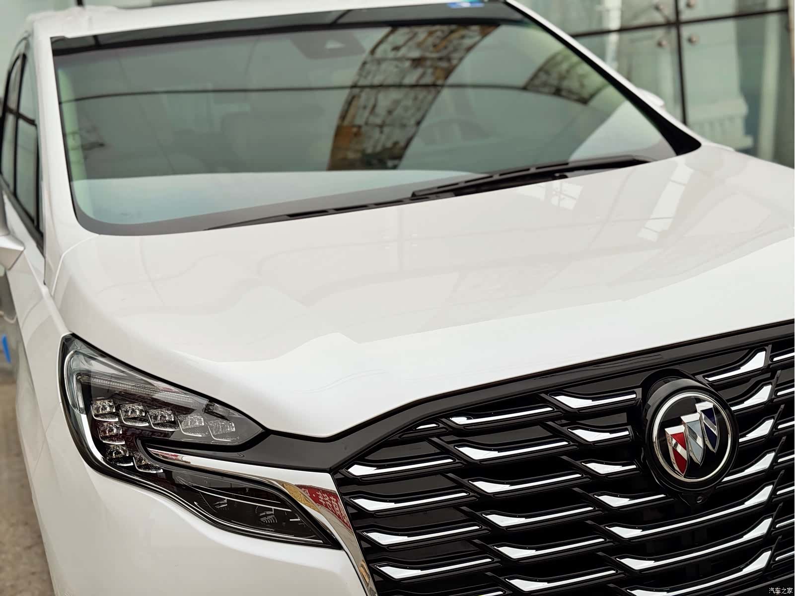Buick GL8, 2023 7