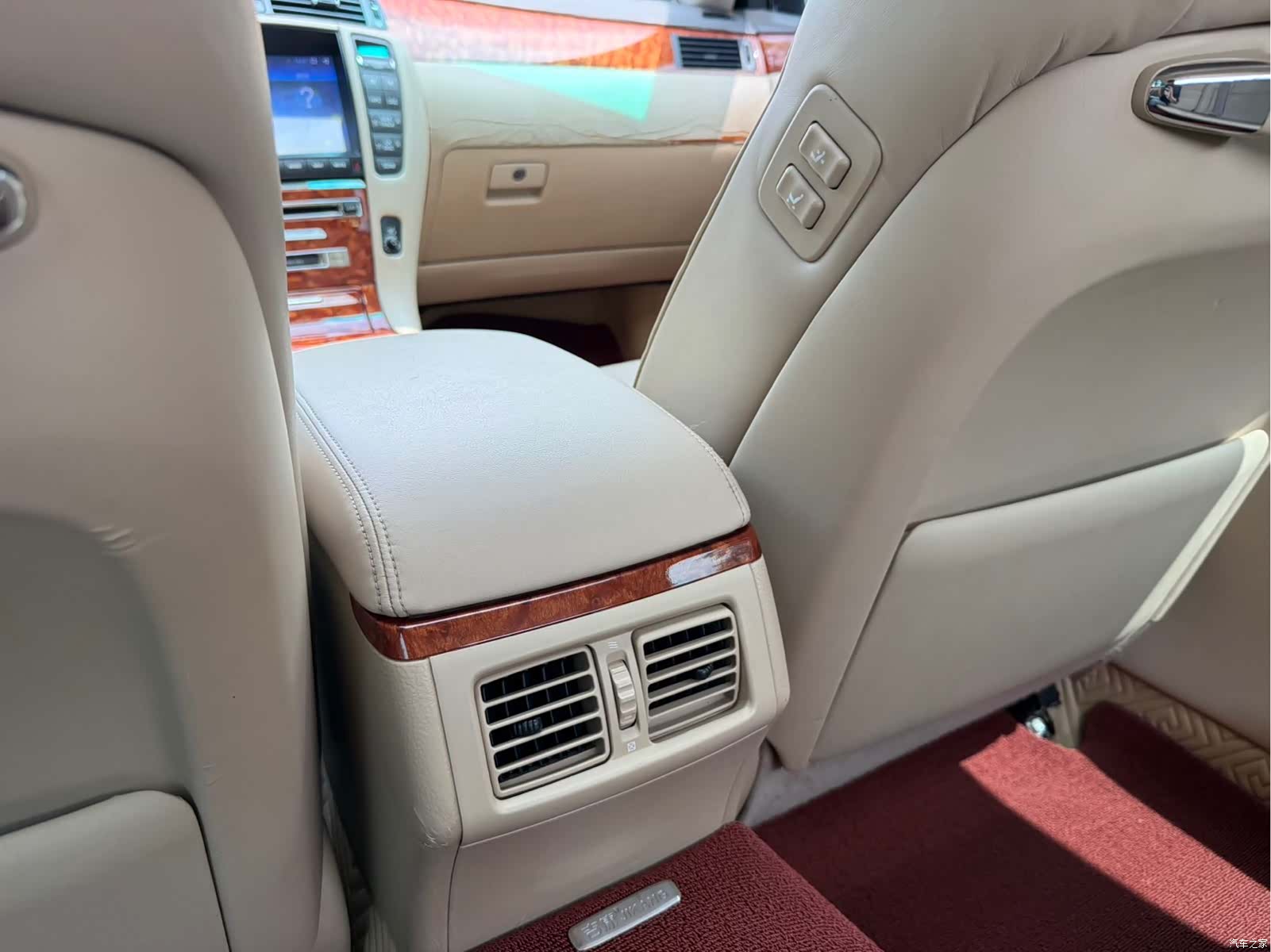 Toyota Crown, 2008 18