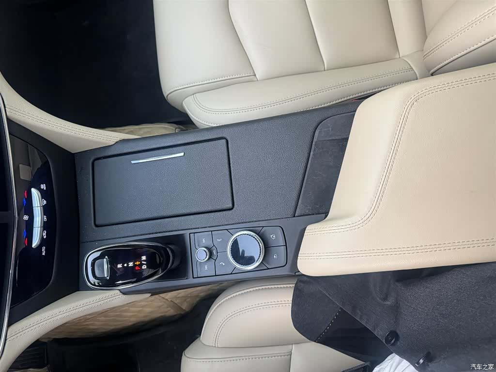 Cadillac CT6, 2021 15