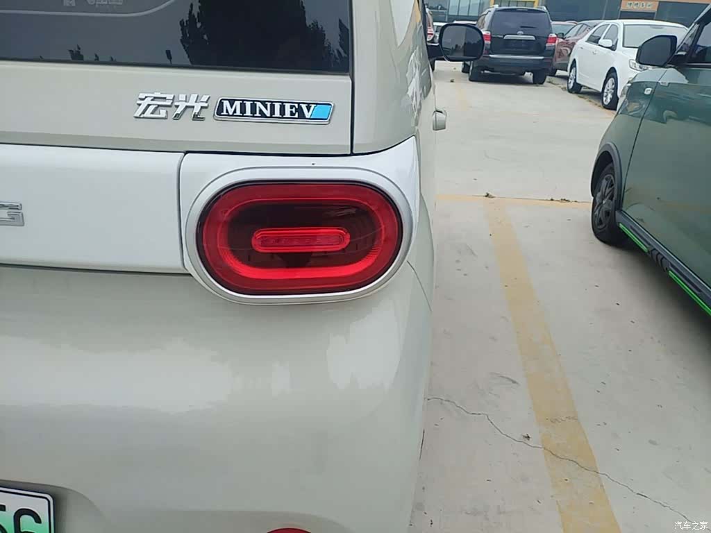 Wuling MINIEV, 2025 8